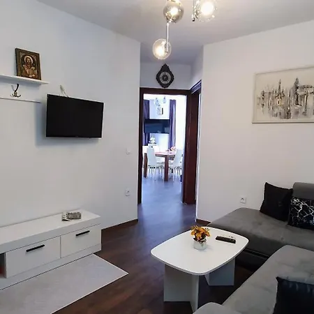 юлия делукс Ii *